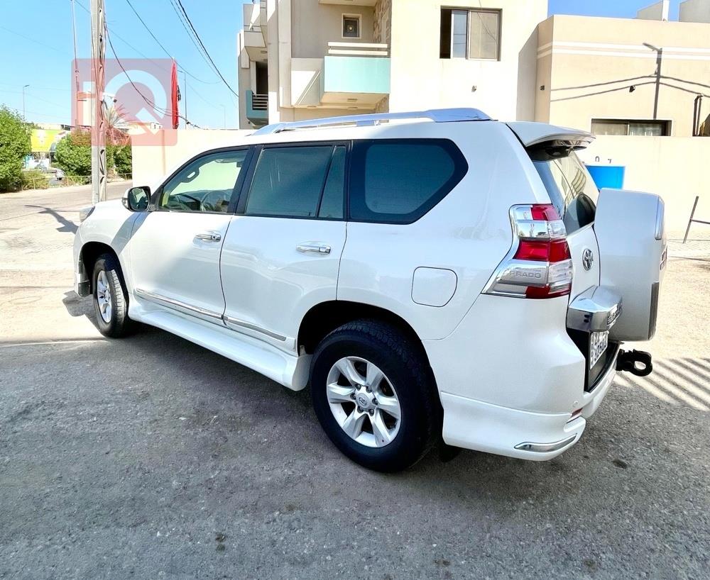 تۆیۆتا لاندكروزر پرادۆ